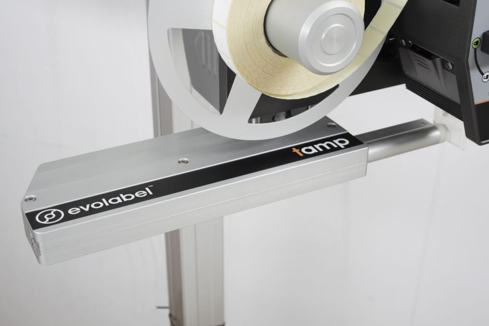 Close up of Evolabel taamp applicator
